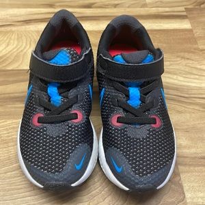 toddler girls nike shoes